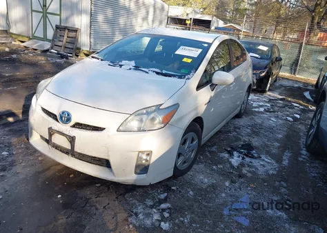 2010 Toyota Prius Iii z USA, uszkodzony, nr VIN JTDKN3DU7A0050629